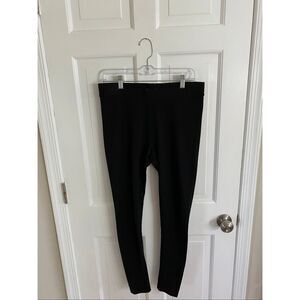 Vince Camuto straight leg black leggings size S